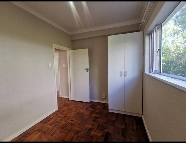 2 BEDROOM PROPERTY TO RENT IN VREDEHOEK